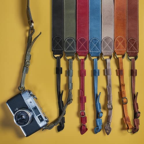 MegaGear MG1515 Sierra Series Genuine Leather Camera Shoulder or Neck Strap - Brown Compact - Image 3